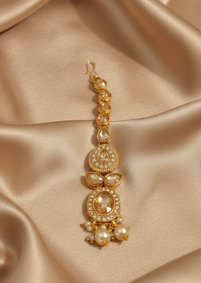 Heritage Gold-Plated Kundan Choker Set with Lustrous Cream Pearls & Champagne Stones 4 Heritage Gold-Plated Kundan Choker Set with Lustrous Cream Pearls & Champagne Stones