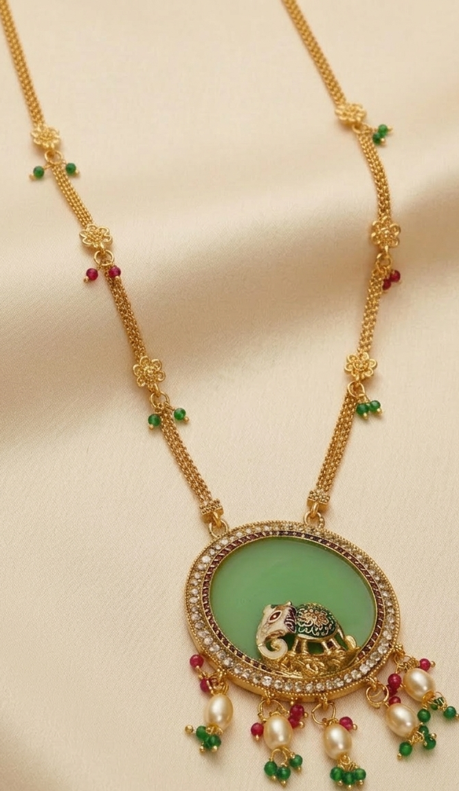 Royal Airavata Handcrafted Pendant Set 1 Royal Airavata Handcrafted Pendant Set