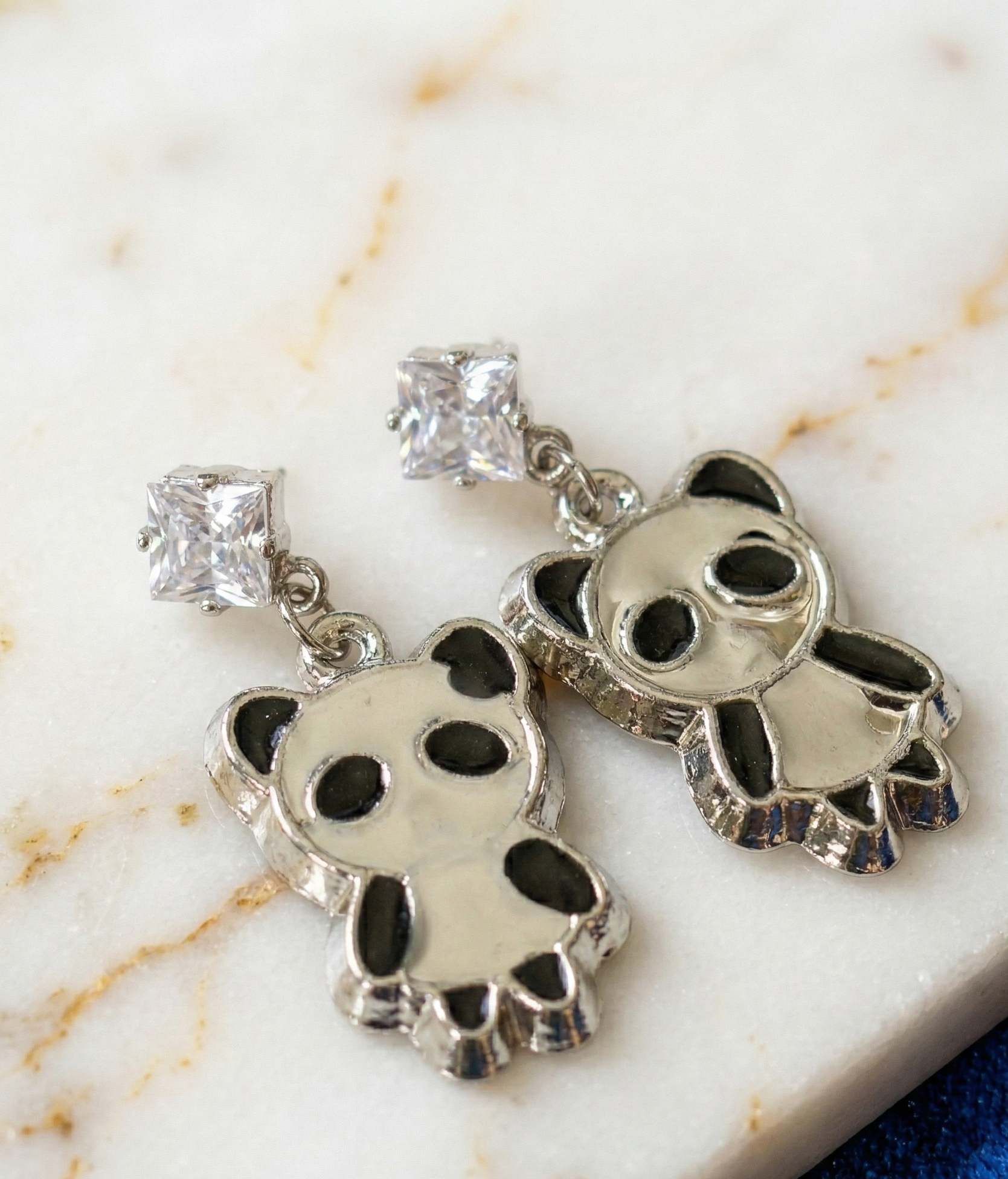 Pair of three - stud earrings 1 Pair of three - stud earrings