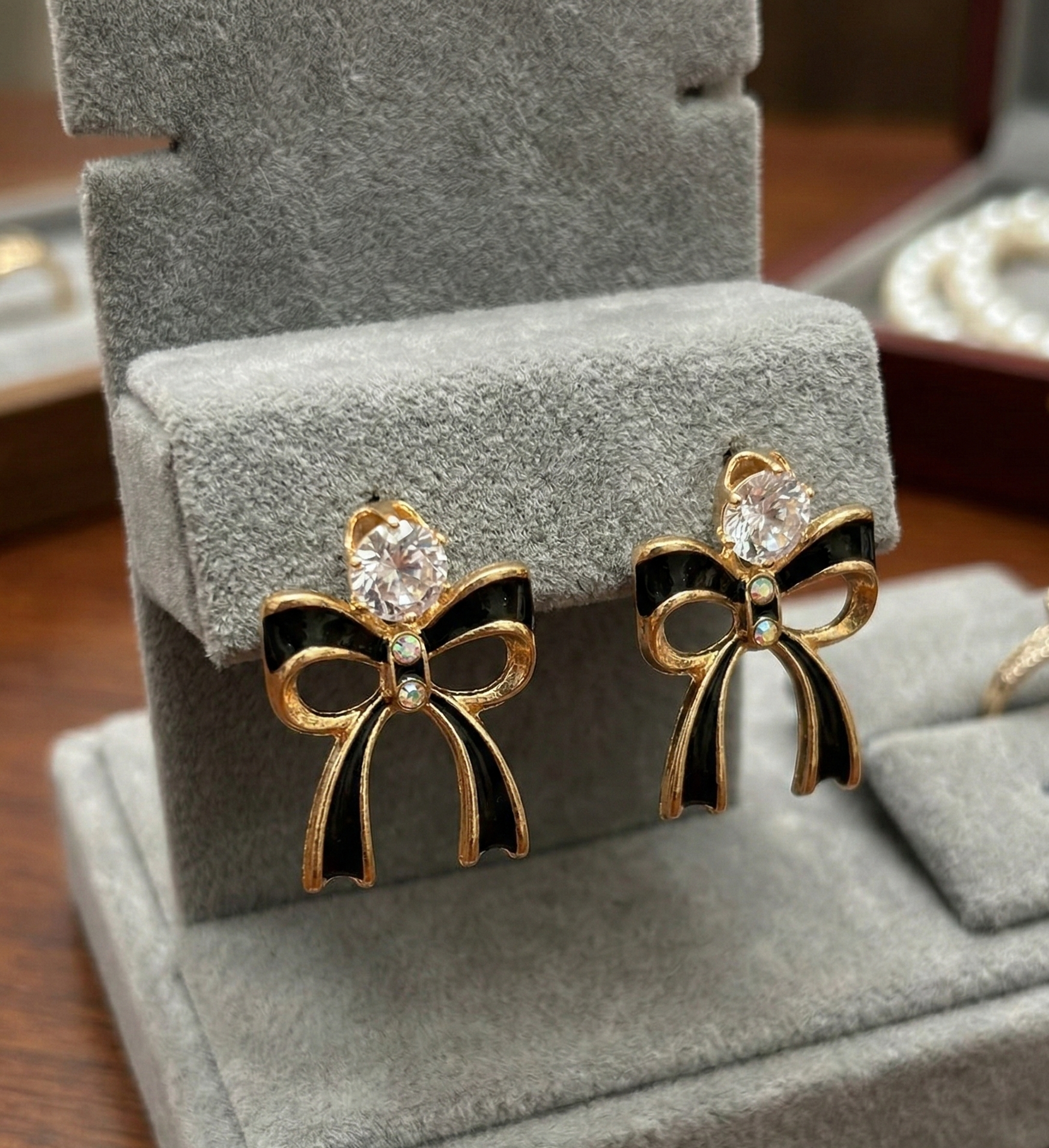 Elegant Korean Style Gold Ribbon & Pearl Dangle Earrings 2 Elegant Korean Style Gold Ribbon & Pearl Dangle Earrings