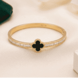 Elegant Clover Charm 18K Gold Plated Bracelet
