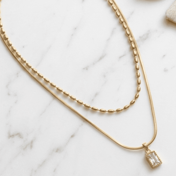 Elegant Gold Layered Necklace with Crystal Pendant Minimalist Double Chain Jewelry for Women