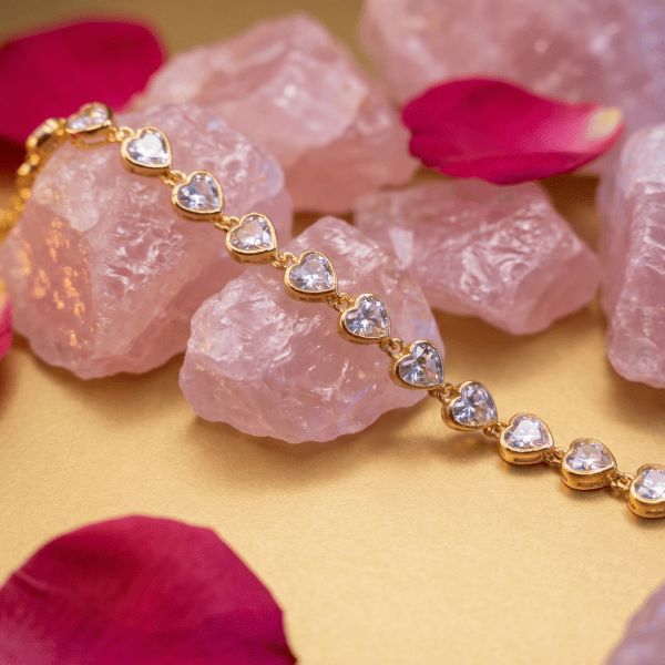 Premium Anti Tarnish Heart Bracelet – Waterproof Gold Plated Bracelet